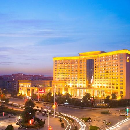 The Grand Plaza Hotel Ji'an (Jiangxi) Exterior foto